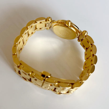 Fendi 1990s Seashell Round Dial Gold Plated Watch