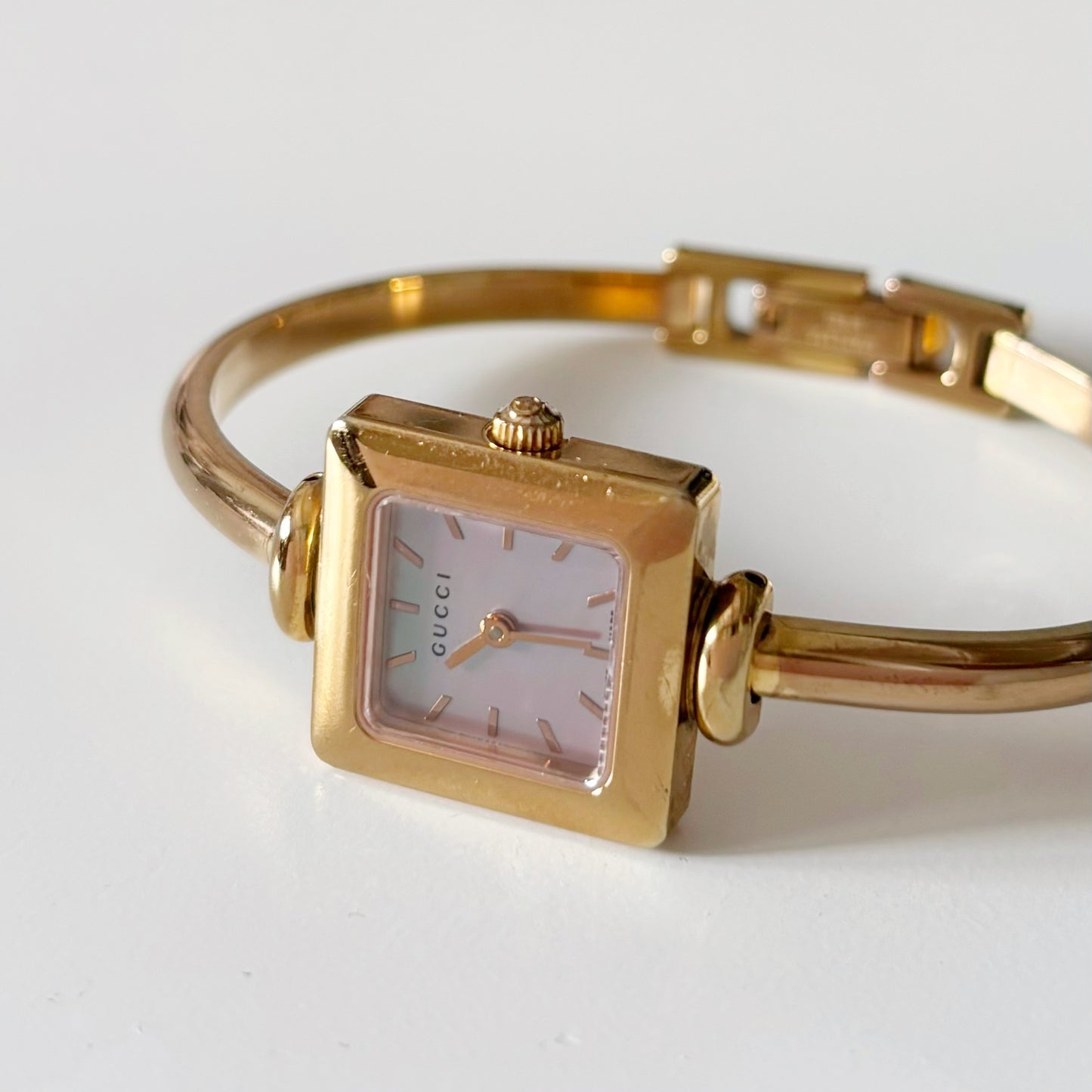 Gucci 1990s Seashell Dial Gold Plated Bangle Watch