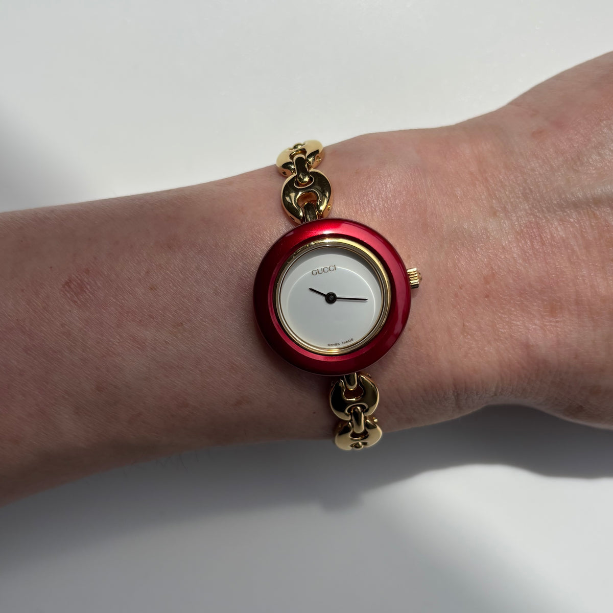 Gucci 1990s Interchangeable Bezel Gold Plated Chain Watch with 6 bezels, case (165mm)