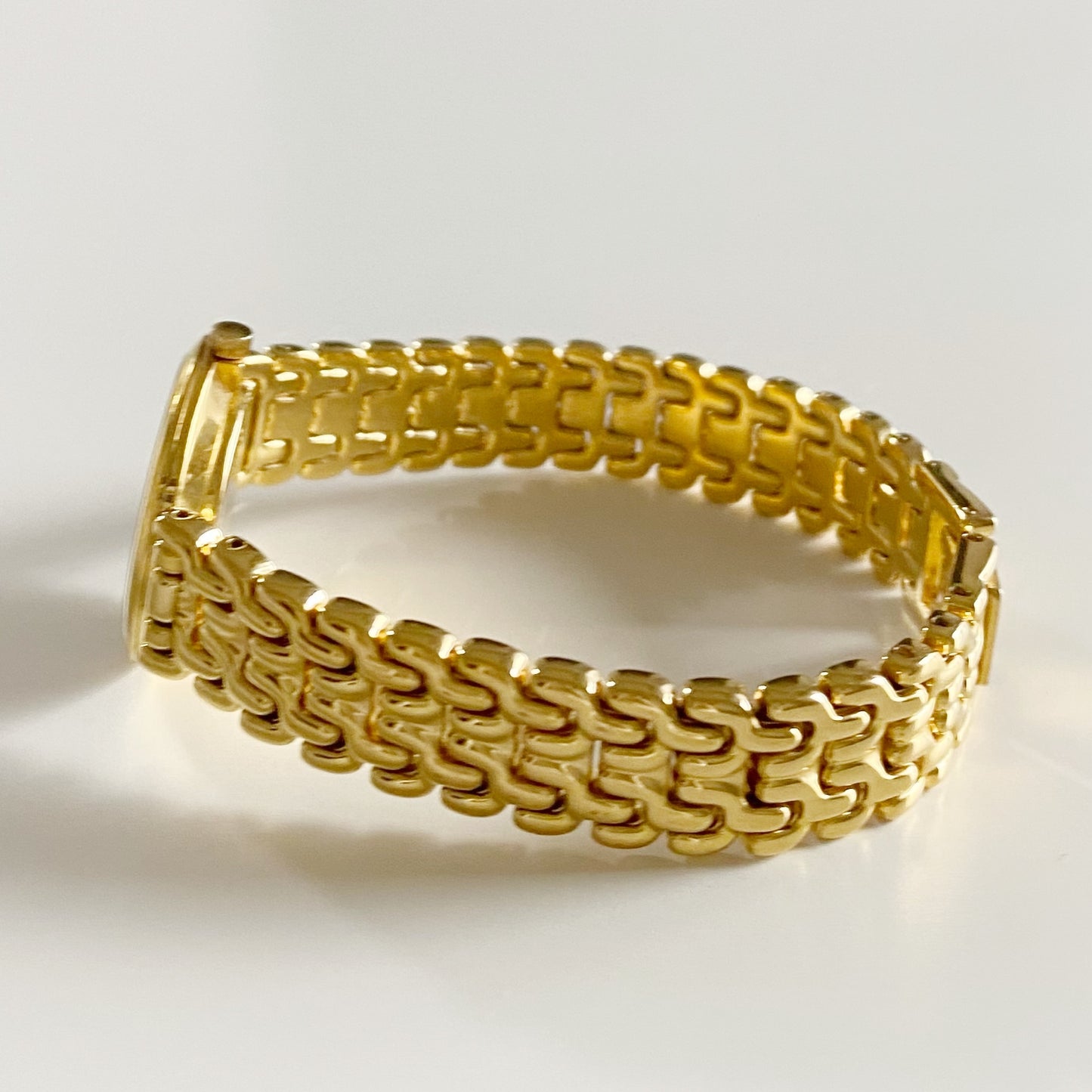 Dior 1990s Seashell Dial Gold Plated Watch