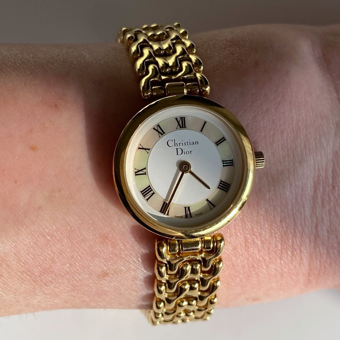 Dior 1990s Seashell Dial Round Watch