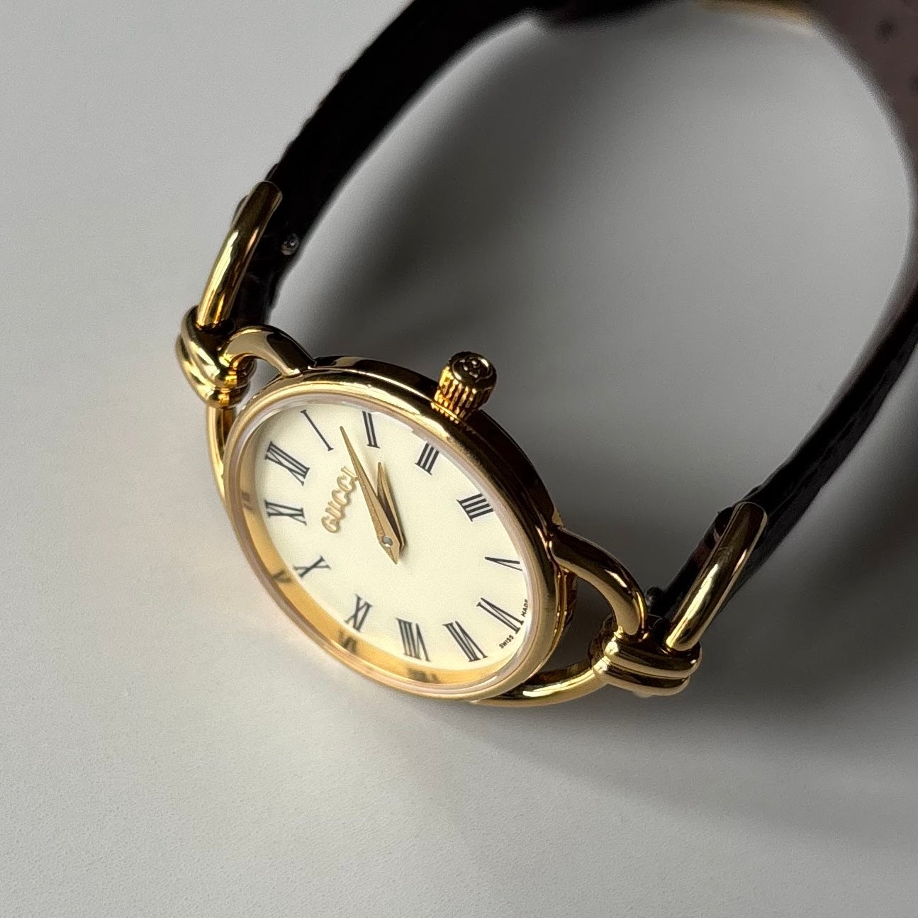 Gucci 1990s Cream Dial Horsebit Gold Plated Watch