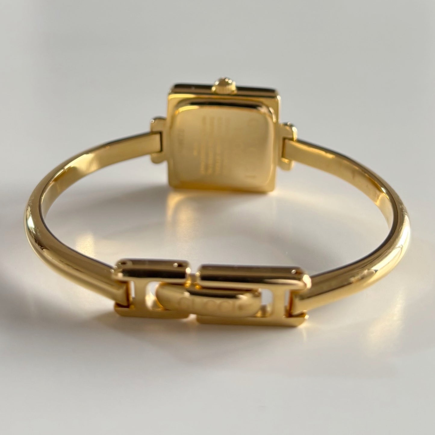 Gucci 1990s Square Dial Gold Plated Bangle Watch (Small)