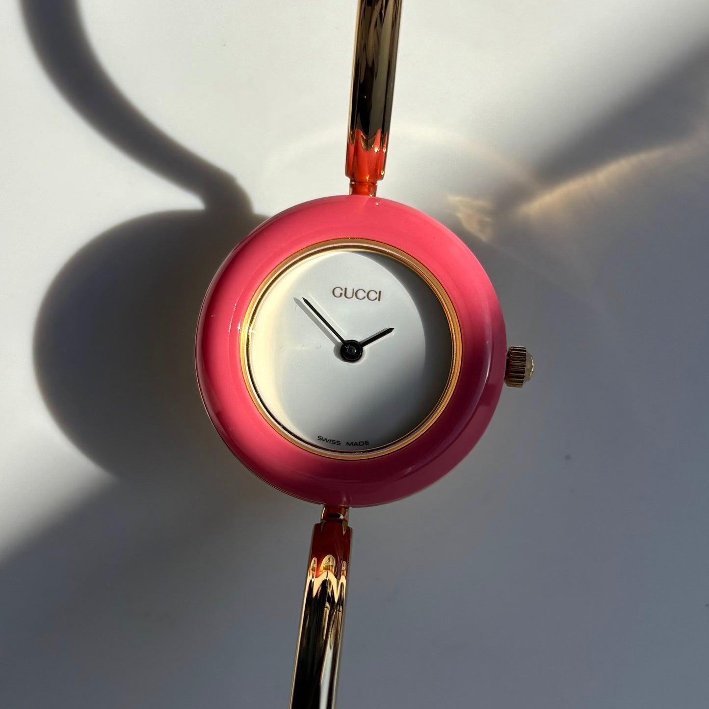 Gucci 1990s Interchangeable Bezel Gold Plated Bangle Watch with 12 bezels, case