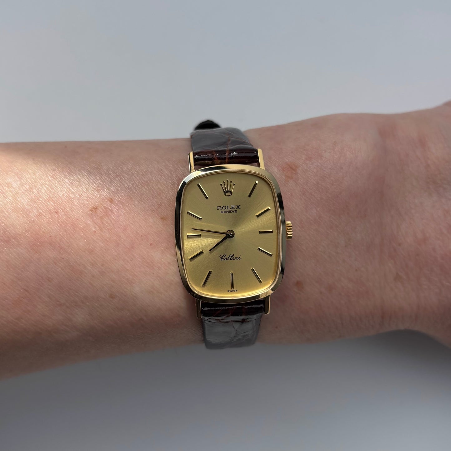 Rolex 1975 Cellini 18K Case Manual Wind Watch