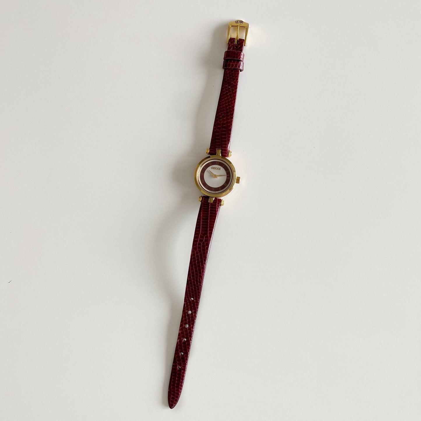 Gucci 1990s Round Dial Gold Plated Watch