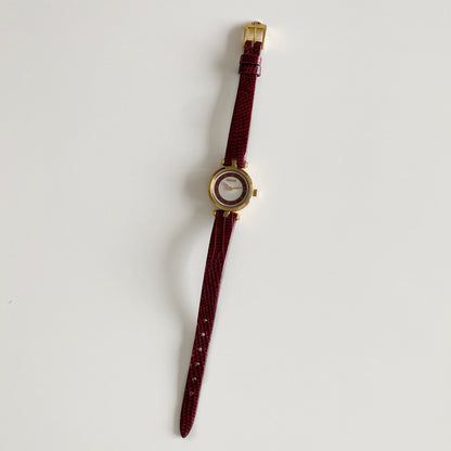 Gucci 1990s Round Dial Gold Plated Watch