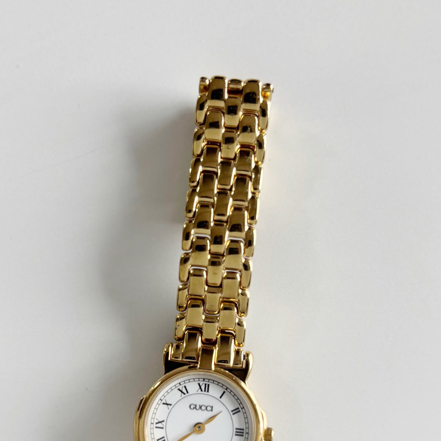 Gucci 1990s Round Dial Gold Plated Watch
