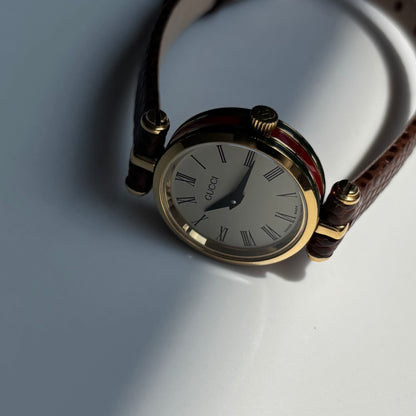 Gucci 1990s Round Dial Gold Plated Watch