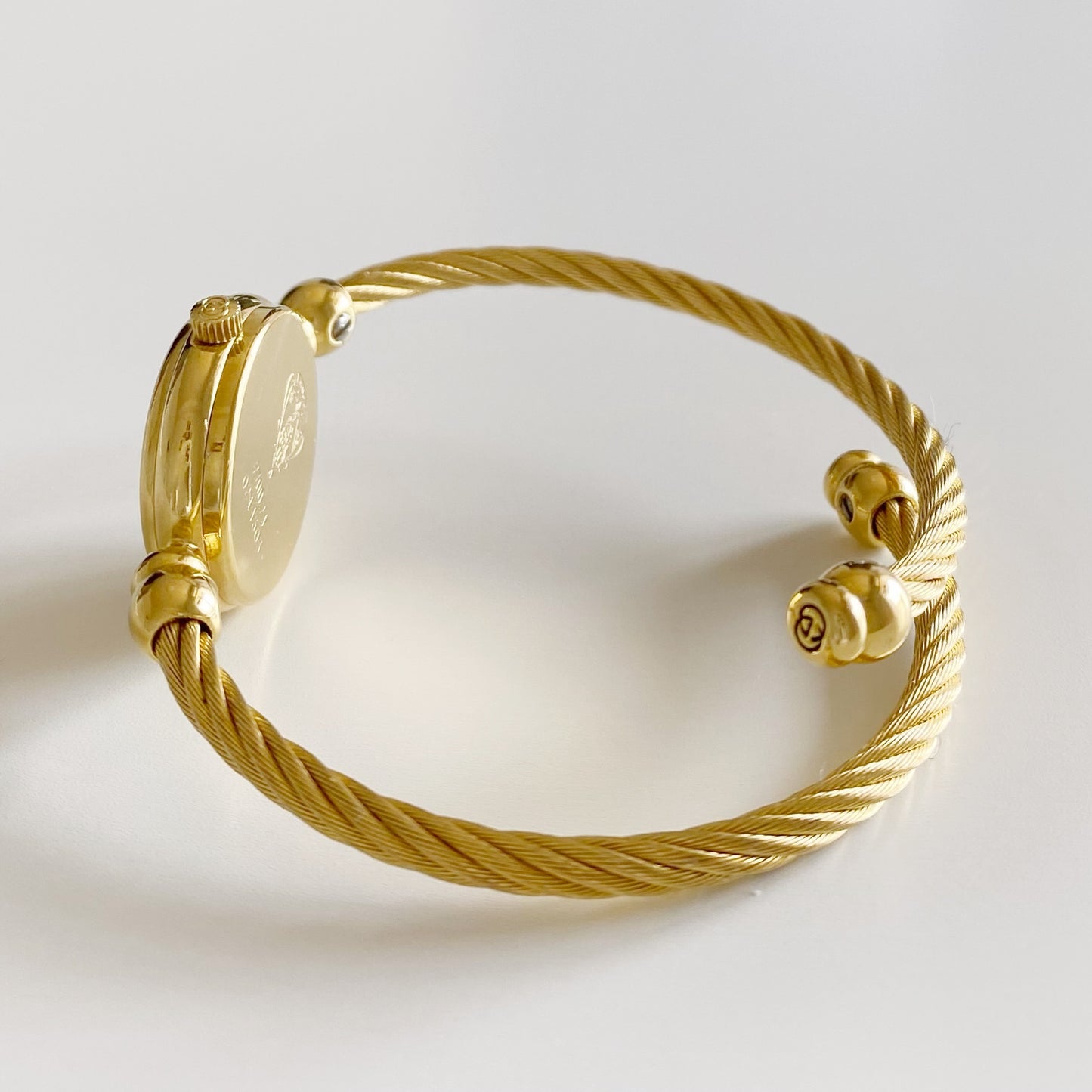Gucci 1990s Seashell Dial Gold Plated Bangle Watch