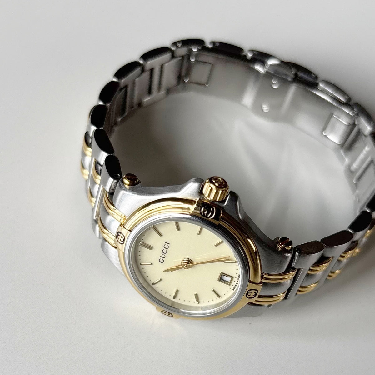 Gucci 1990s Date Round Dial Two Tone Gold Plated Watch