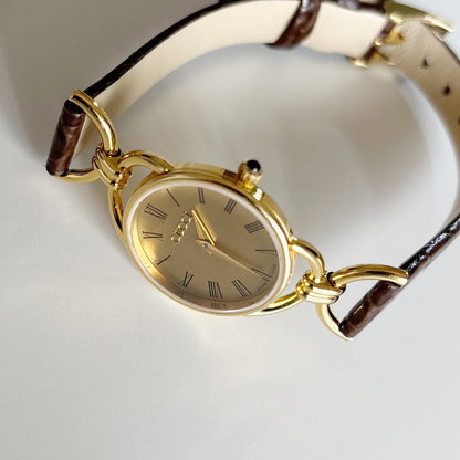 Gucci 1990s Round Dial Gold Plated Watch