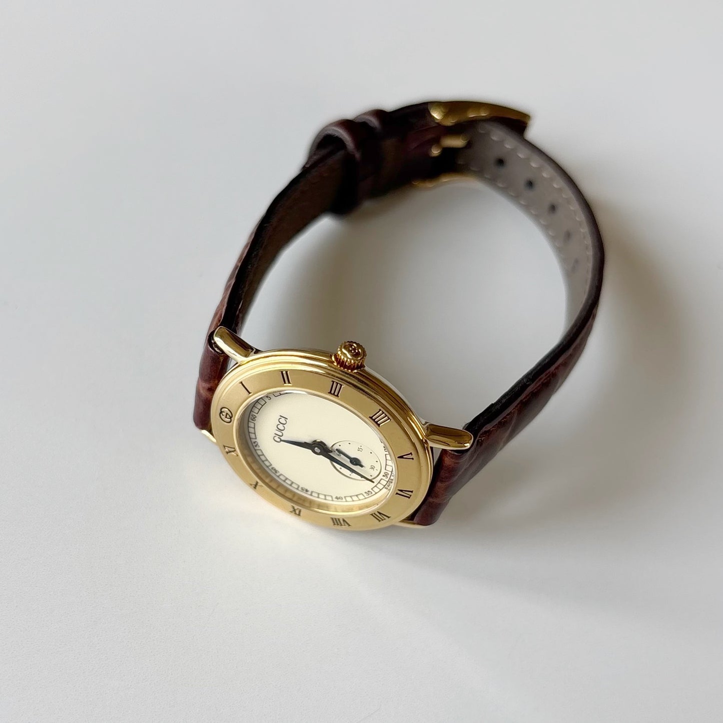 Gucci 1990s Sub second Round Dial Gold Plated Watch