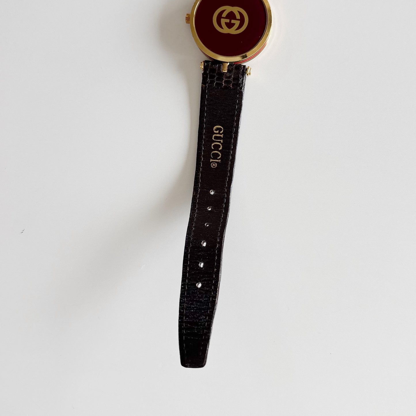 Gucci 1980s Sherry Round Dial Gold Plated Watch (Large)