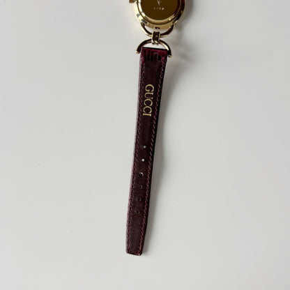 Gucci 1980s Cream Round Dial Horsebit Gold-Plated Watch