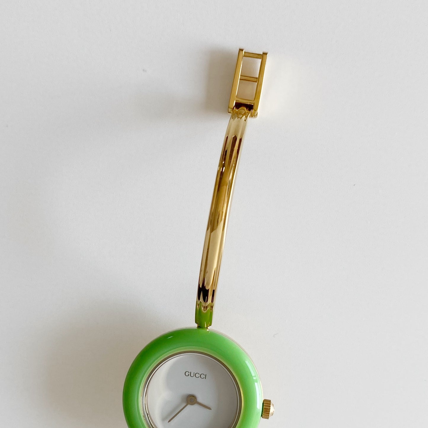 Gucci 1990s Interchangeable Bezel Gold Plated Bangle Watch with 12 bezels, case (Small)