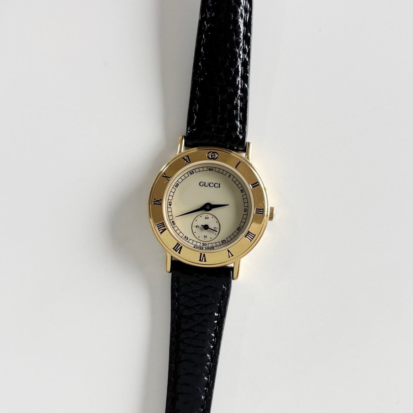 Gucci 1990s Sub second Round Dial Gold Plated Watch