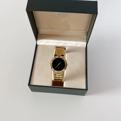 Gucci 1980s Black Round Dial Gold Plated Watch (Large)