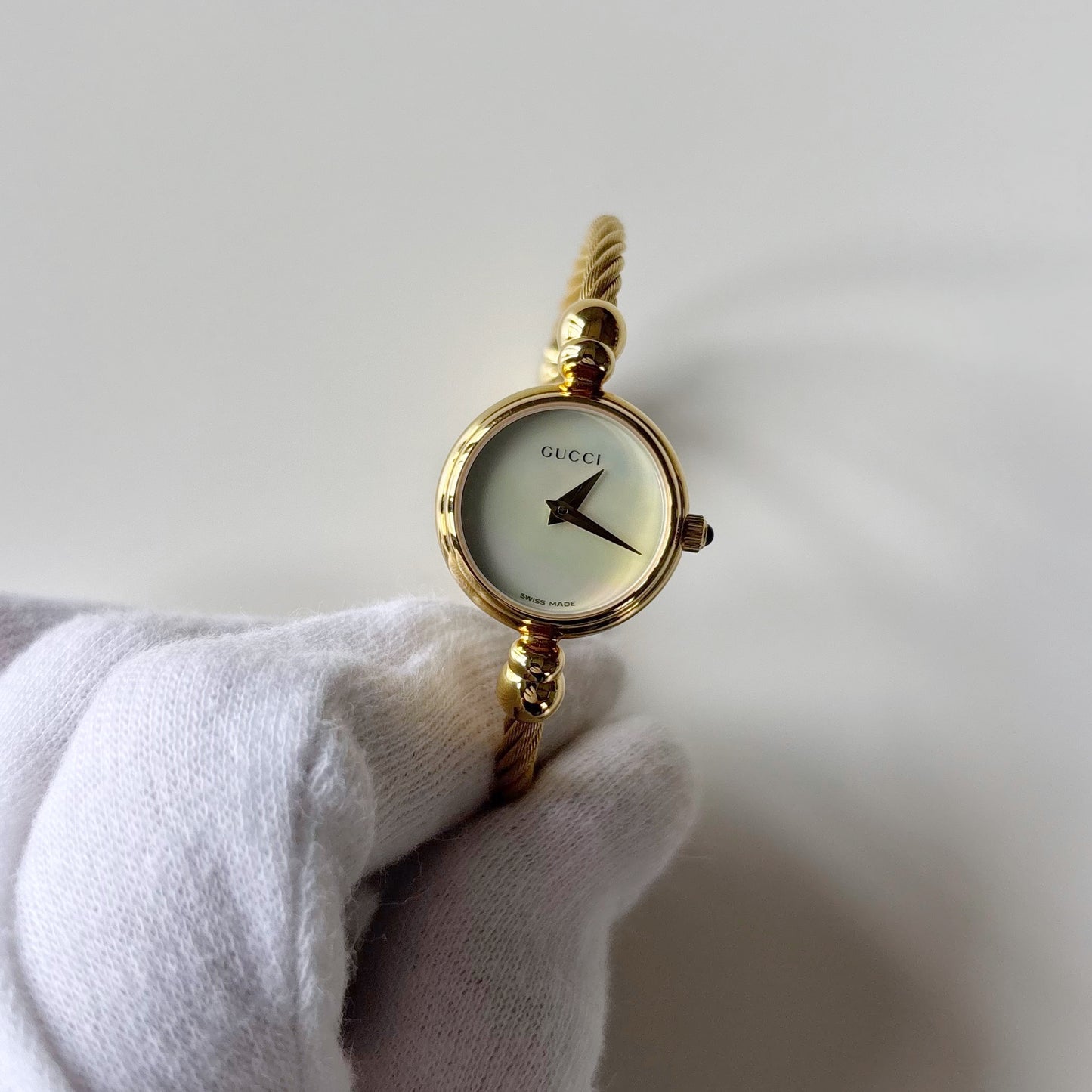Gucci 1990s Seashell Dial Gold Plated Cable Bangle Watch