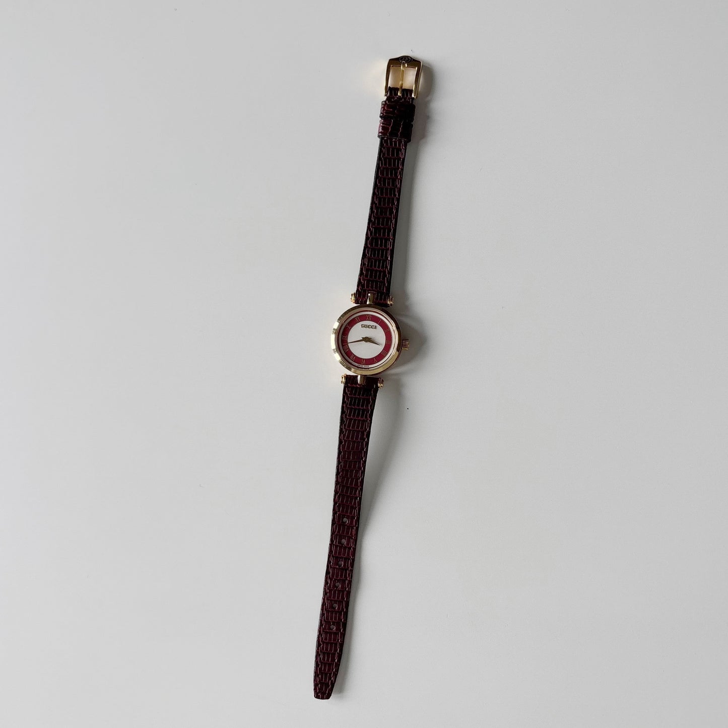 Gucci 1990s Round Dial Red Gold Plated Watch