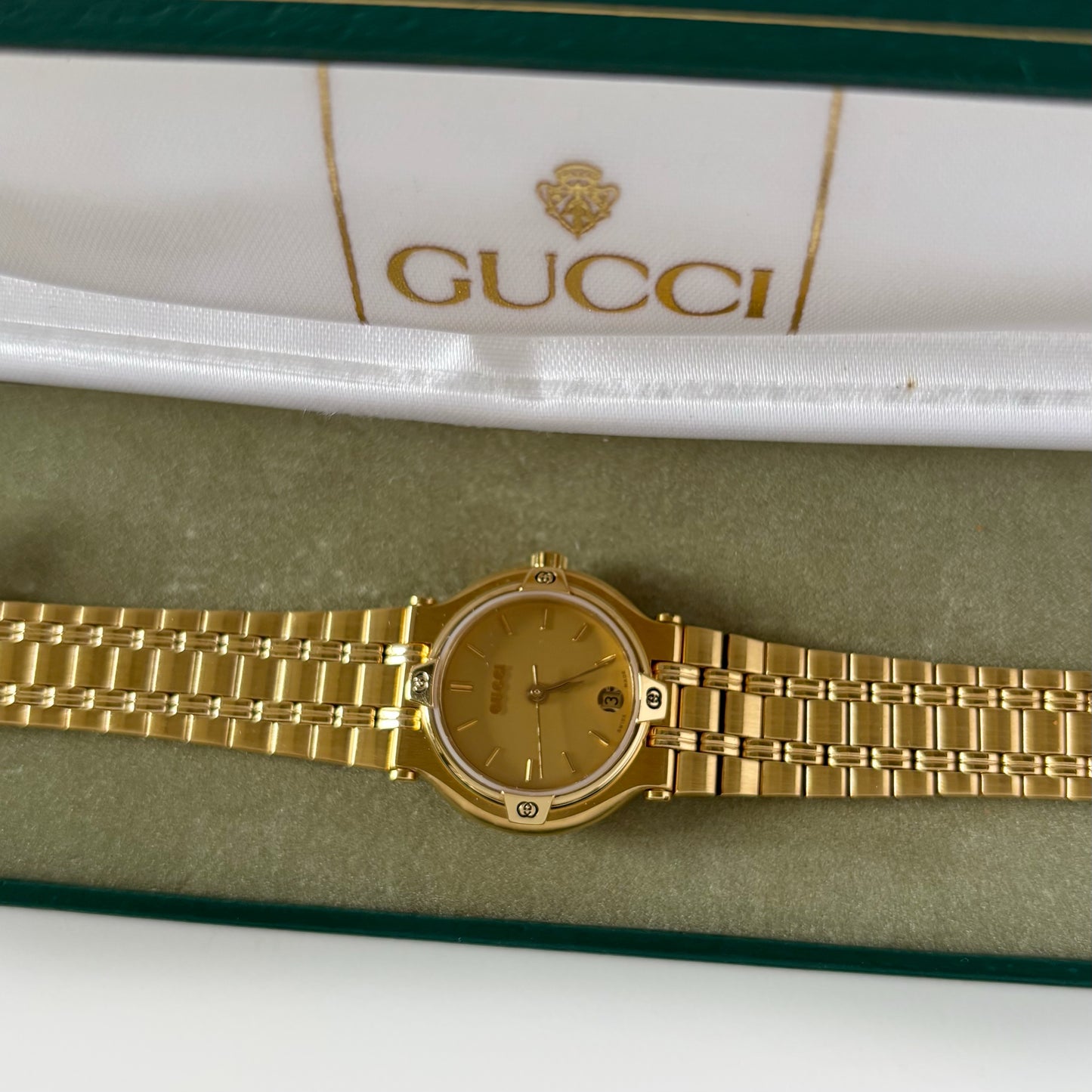 Gucci 1990s Date Round Dial Gold Plated Watch