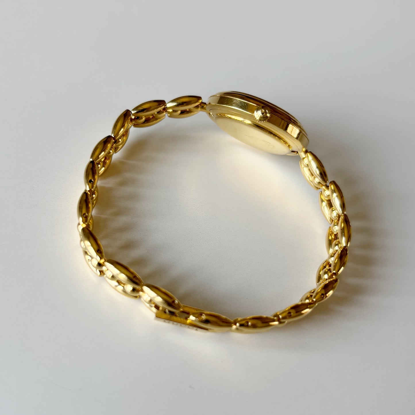 Gucci 1990s Interchangeable Bezel Gold Plated Rice Chain Watch with case, 6 bezels (165mm)