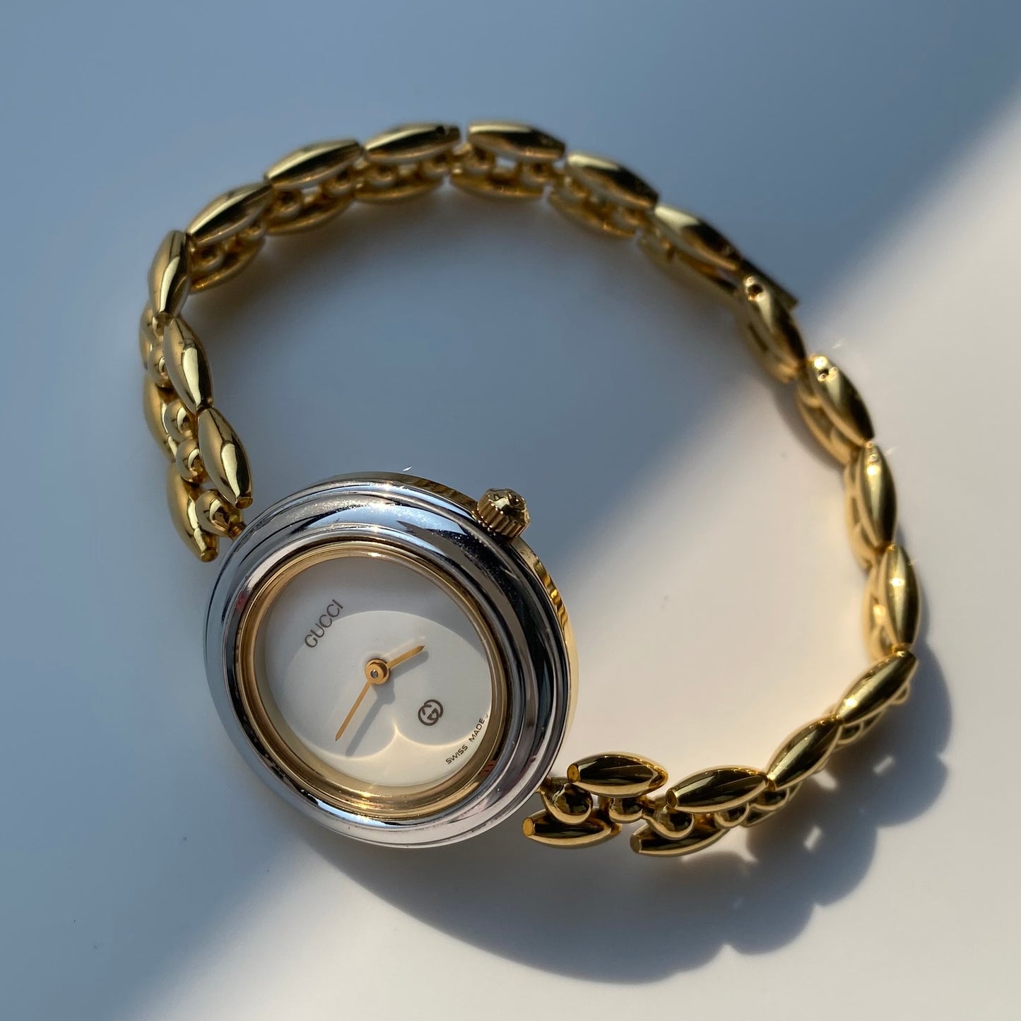 Gucci 1990s Interchangeable Bezel Gold Plated Watch with 6 bezels, case (167mm)