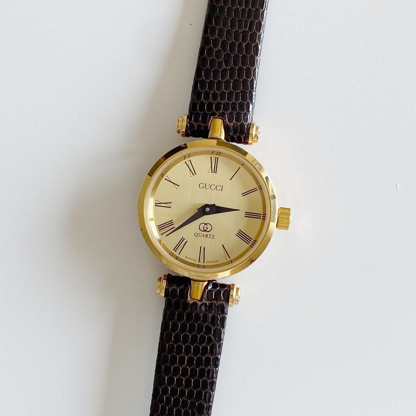 Gucci 1980s Sherry Round Watch