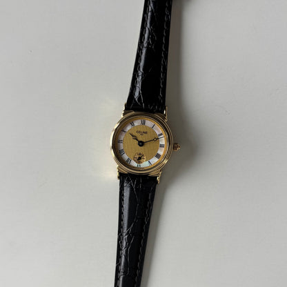 Celine 1980s Seashell Round Dial Gold Plated Watch