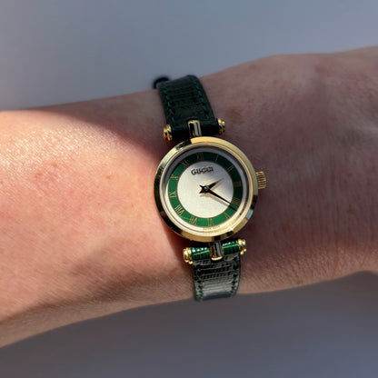Gucci 1990s Sherry Round Dial Gold Plated Watch
