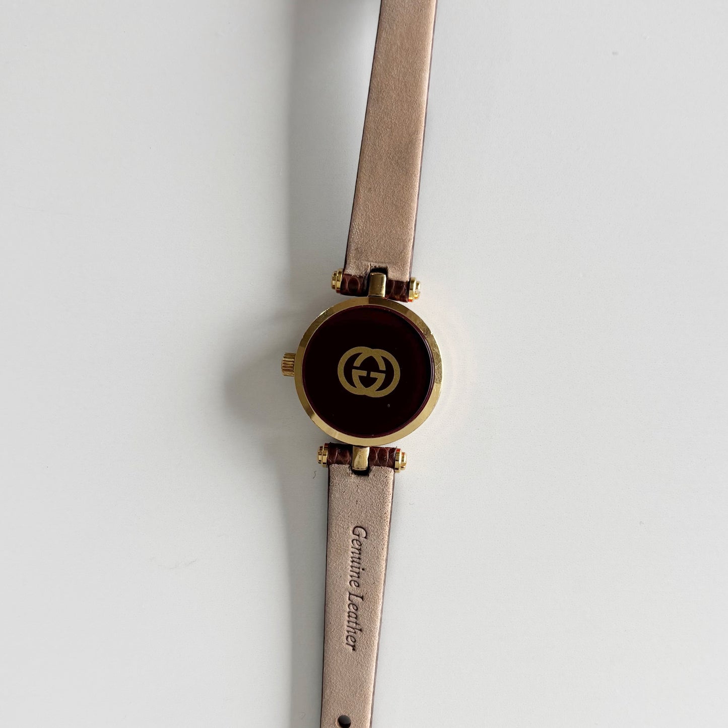 Gucci 1990s Sherry Round Dial Gold Plated Watch