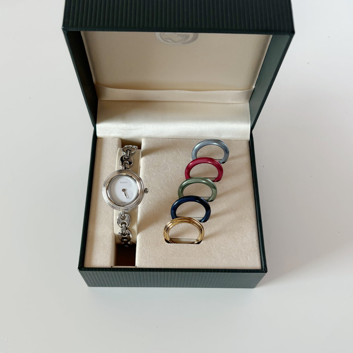 Gucci 1990s Interchangeable Bezel Stainless steel Chain Watch with 6 bezels, case (165mm)