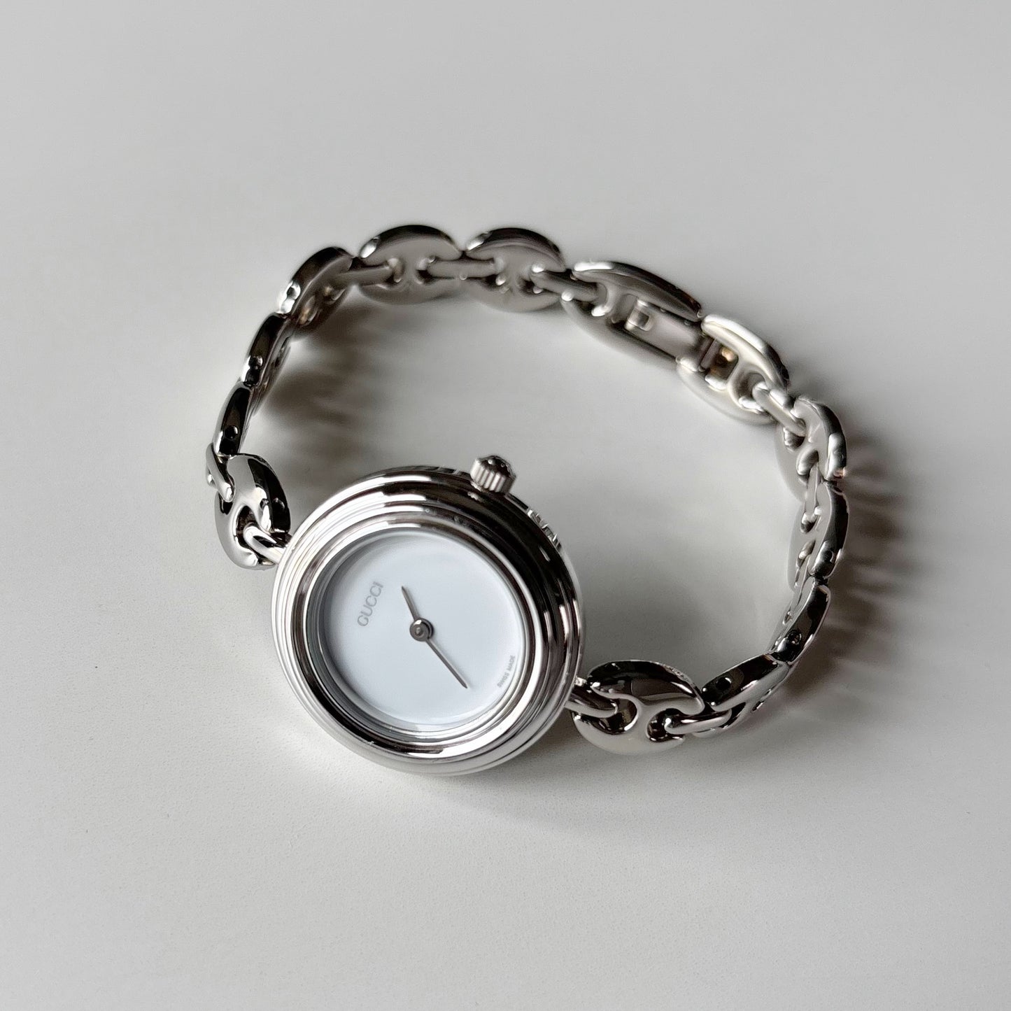 Gucci 1990s Interchangeable Bezel Silver Stainless Steel Watch with 6 bezels, case (165mm)