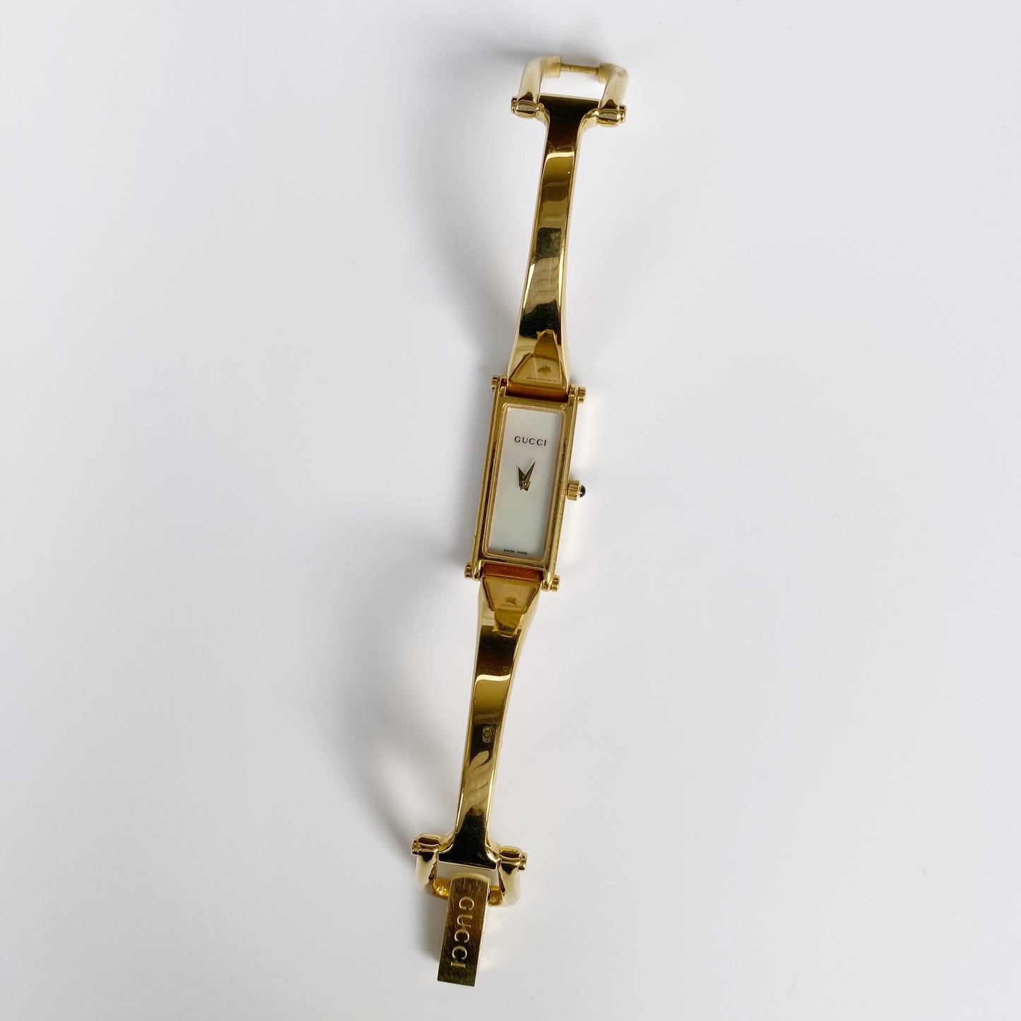 Gucci 1990s Seashell Dial Rectangular Gold Plated Bangle Watch (Small)