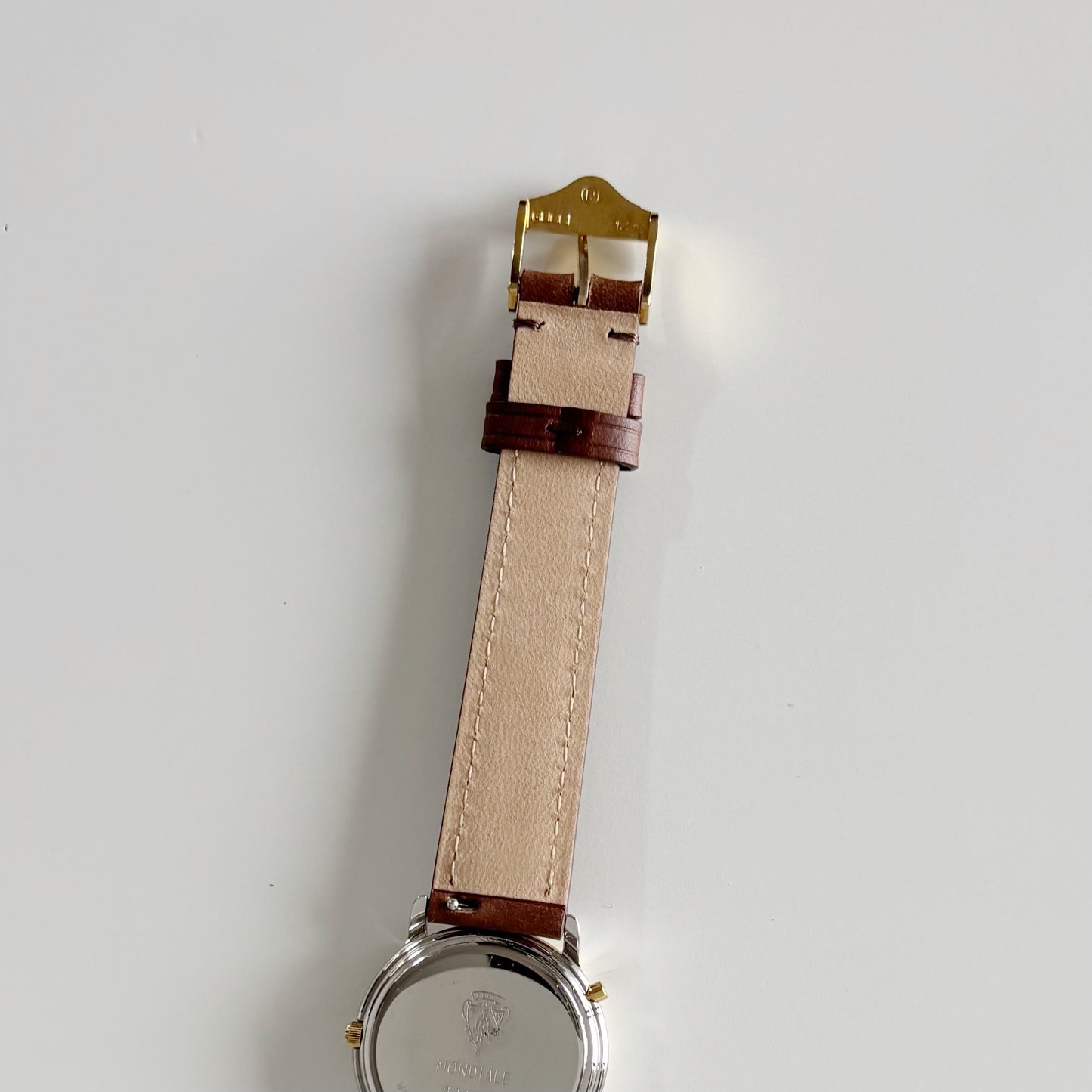 Gucci 1990s Date Round Dial Two Tone Watch (Large)