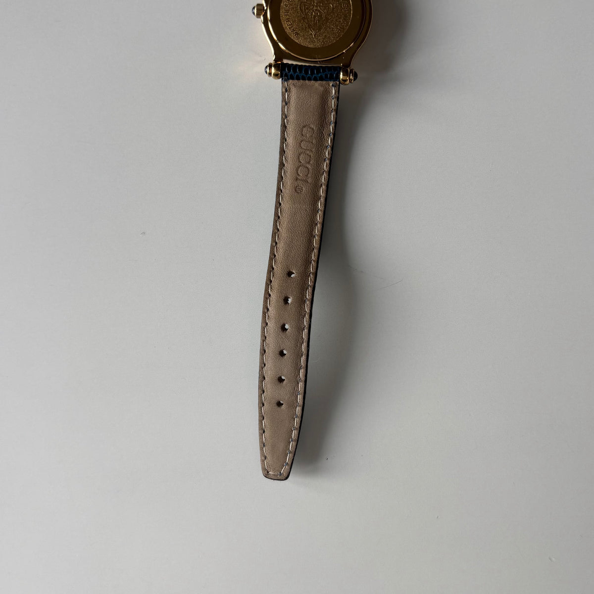 Gucci 1990s White Round Dial Gold-Plated Watch