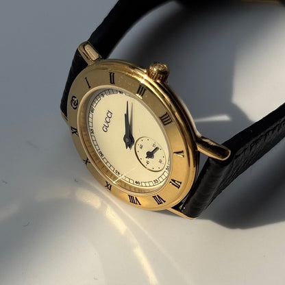Gucci 1990s Sub second Round Dial Gold Plated Watch