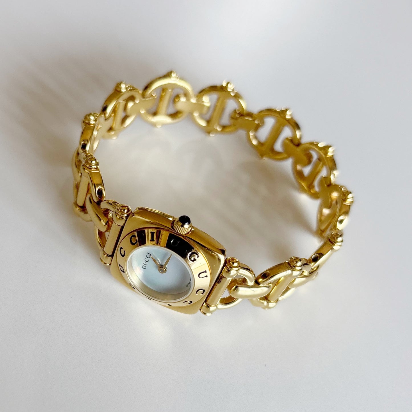 Gucci 1990s Seashell Dial Gold Plated Watch