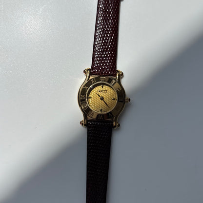 Gucci 1990s Round Dial Gold Plated Watch