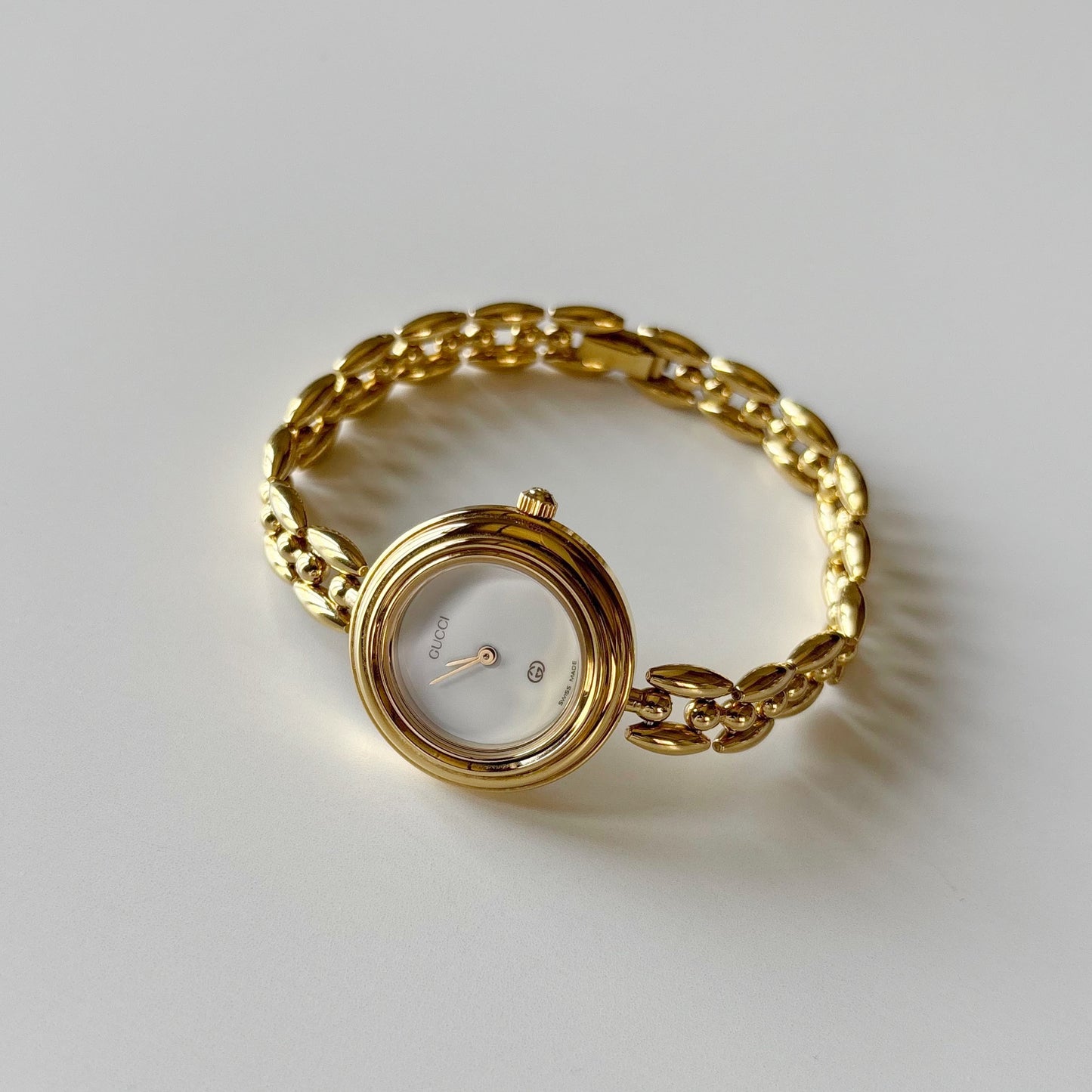 Gucci 1990s Interchangeable Bezel Gold Plated Rice Chain Watch with case, 6 bezels (165mm)