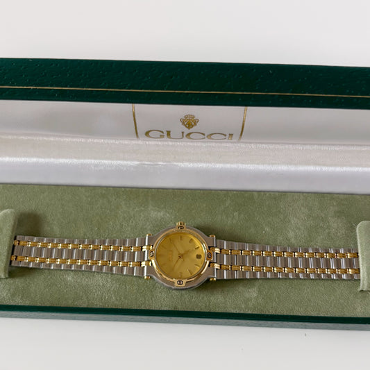 Gucci 1990s Date Round Dial Two Tone Gold Plated Watch (8/29)