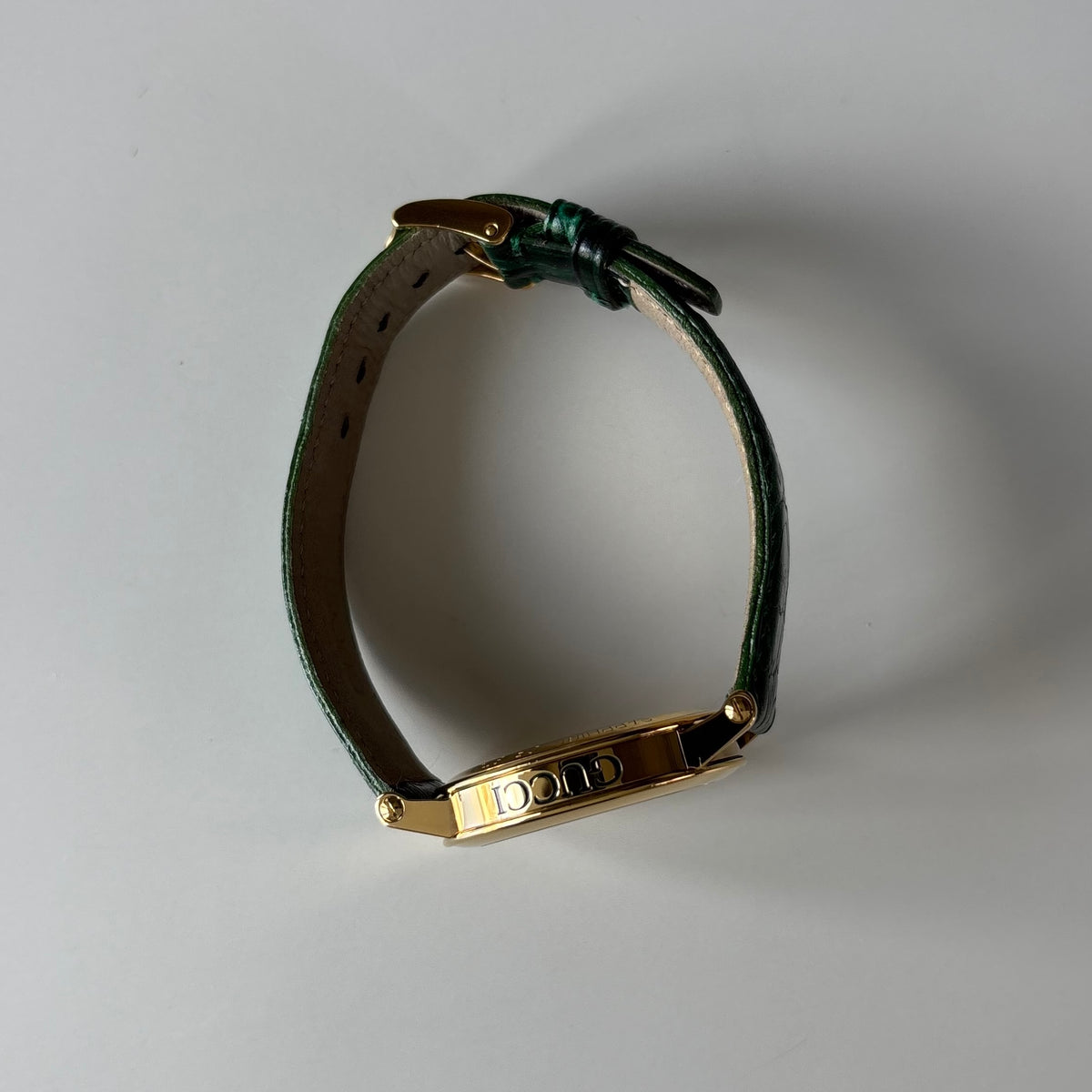 Gucci 1990s Date Round Green Dial Gold-Plated Watch (Large)