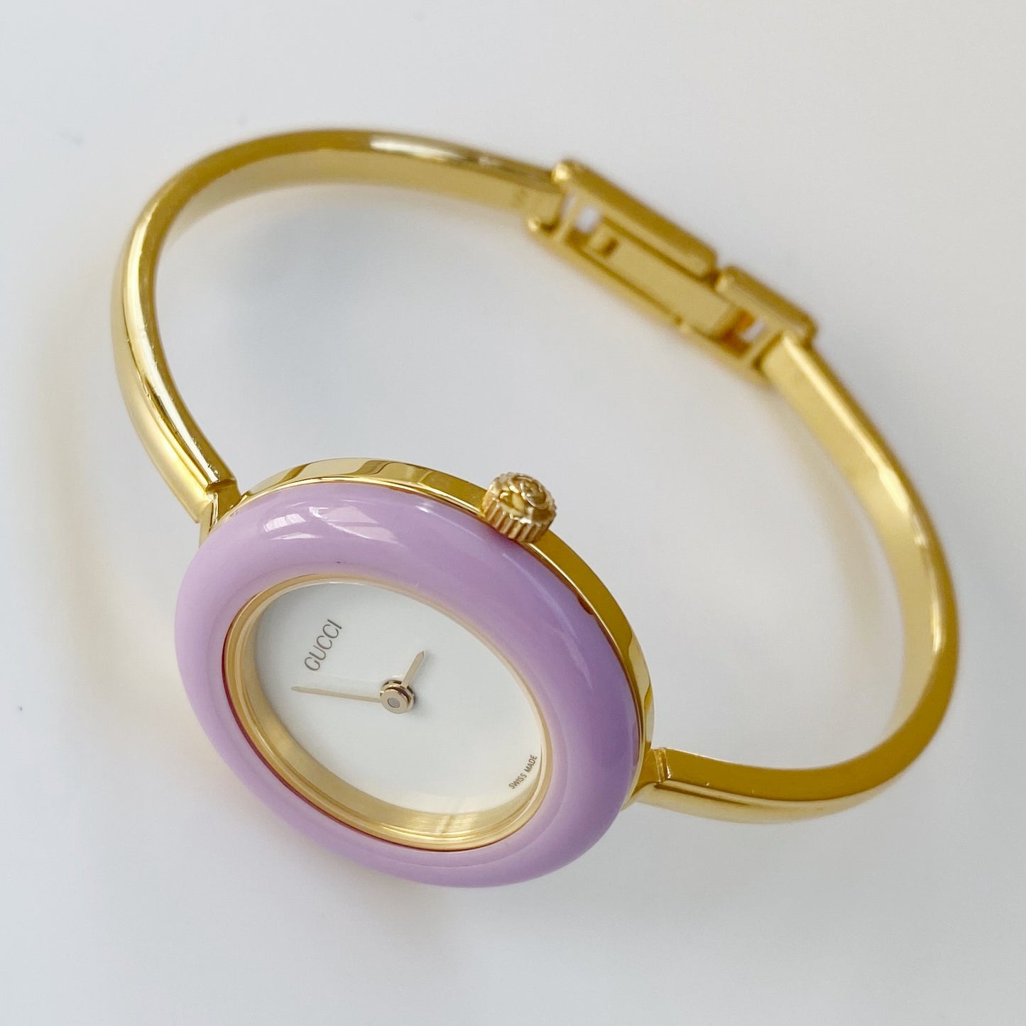 Gucci 1990s Interchangeable Bezel Gold Plated Bangle Watch with 12 bezels, case (Small)