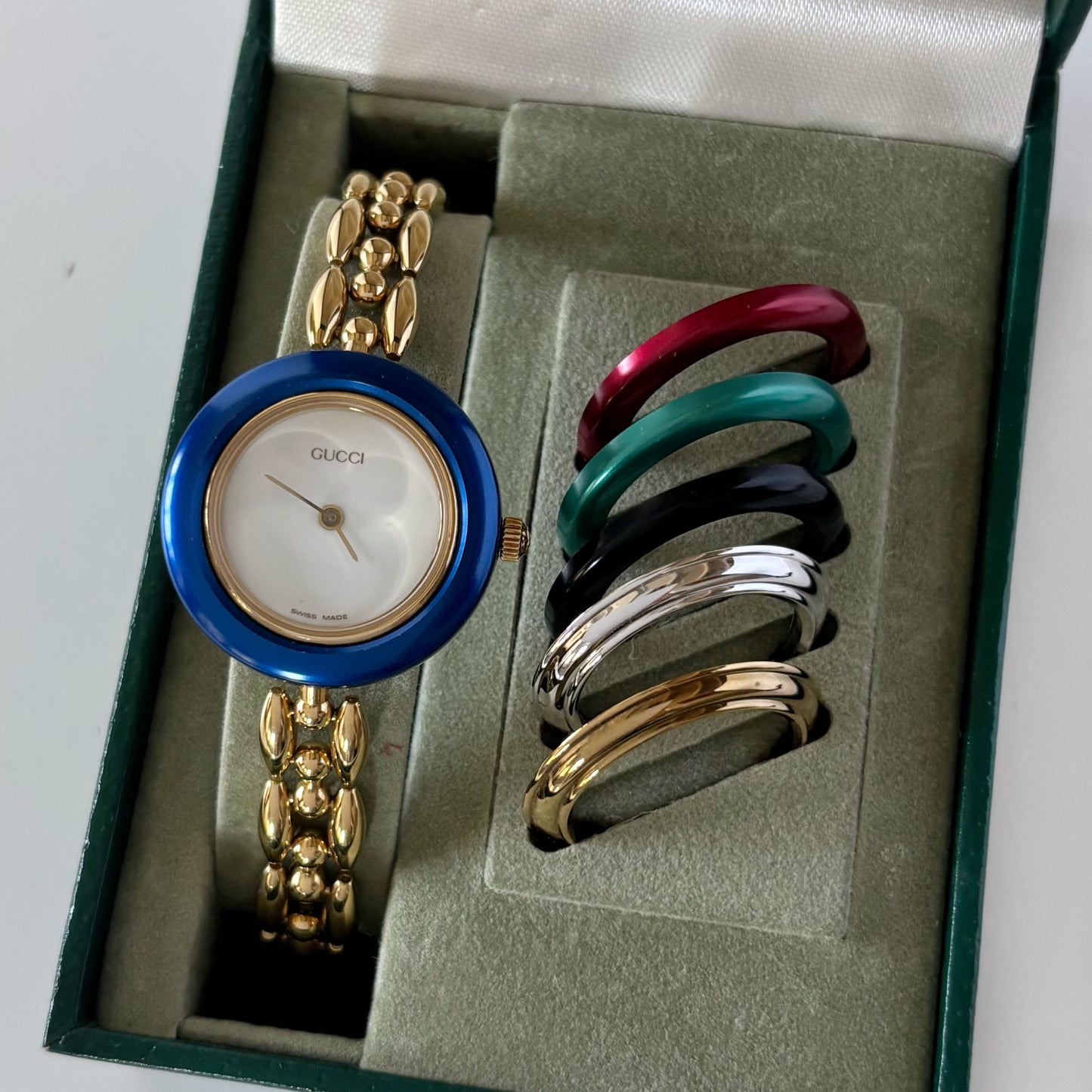 Gucci 1990s Interchangeable Bezel Gold Plated Watch with 6 bezels, case (160mm)