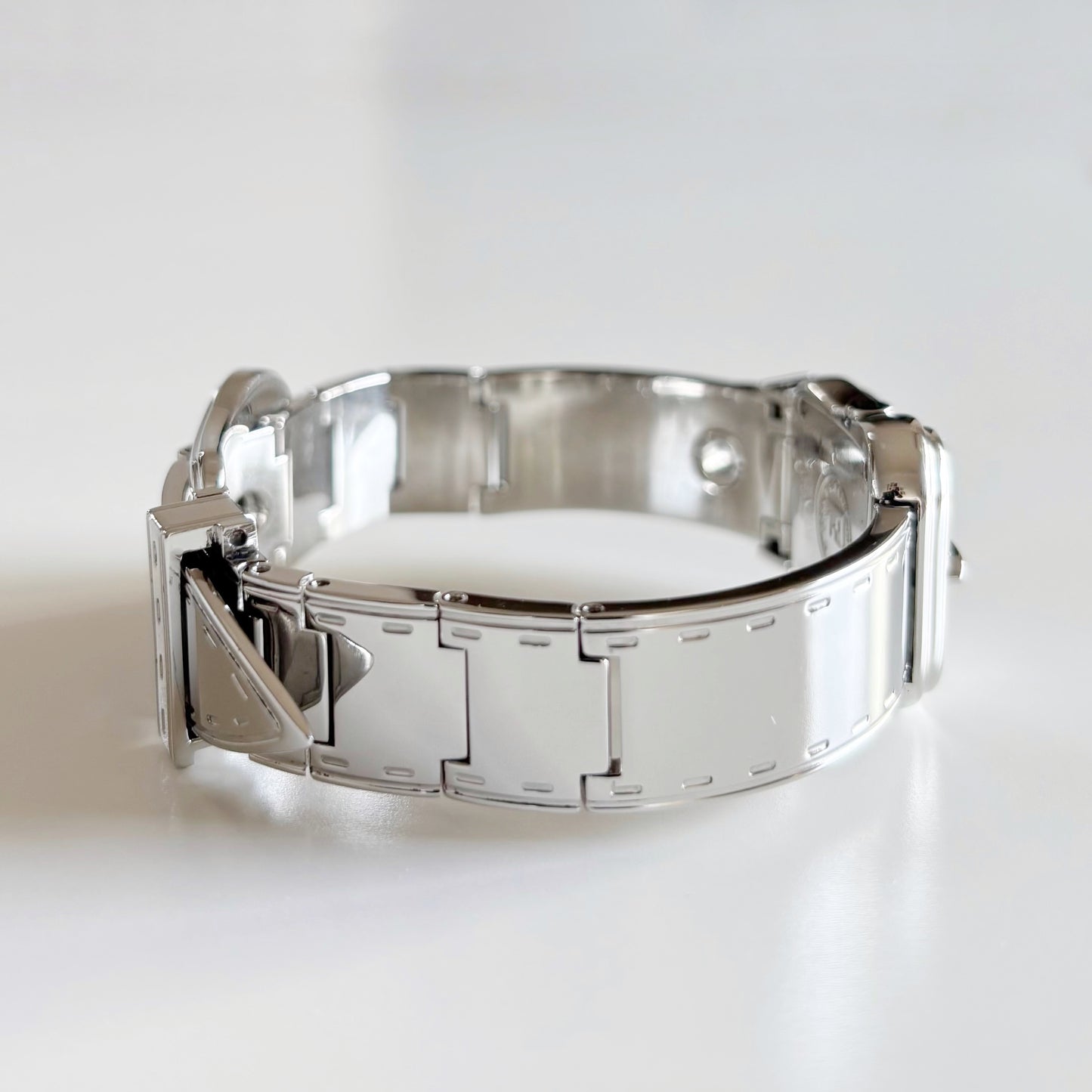 Fendi 1990s Seashell Dial Stainless steel Silver Buckle Watch