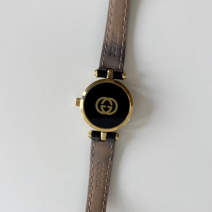 Gucci 1980s Black Dial Round Gold-Plated Watch