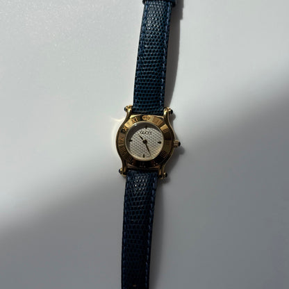 Gucci 1990s White Round Dial Gold-Plated Watch