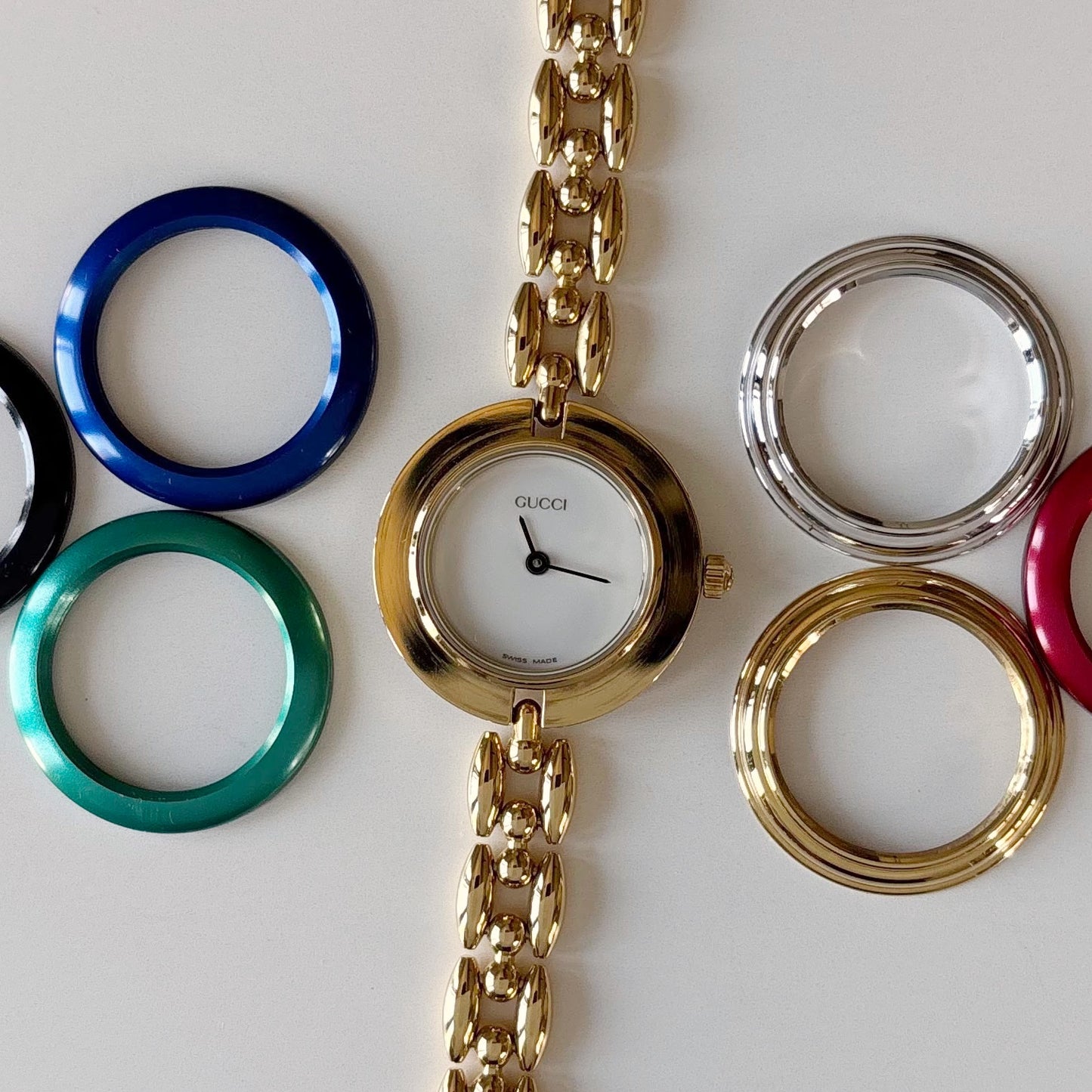 Gucci 1990s Interchangeable Bezel Gold Plated Rice Chain Watch with case, 6 bezels (160mm)
