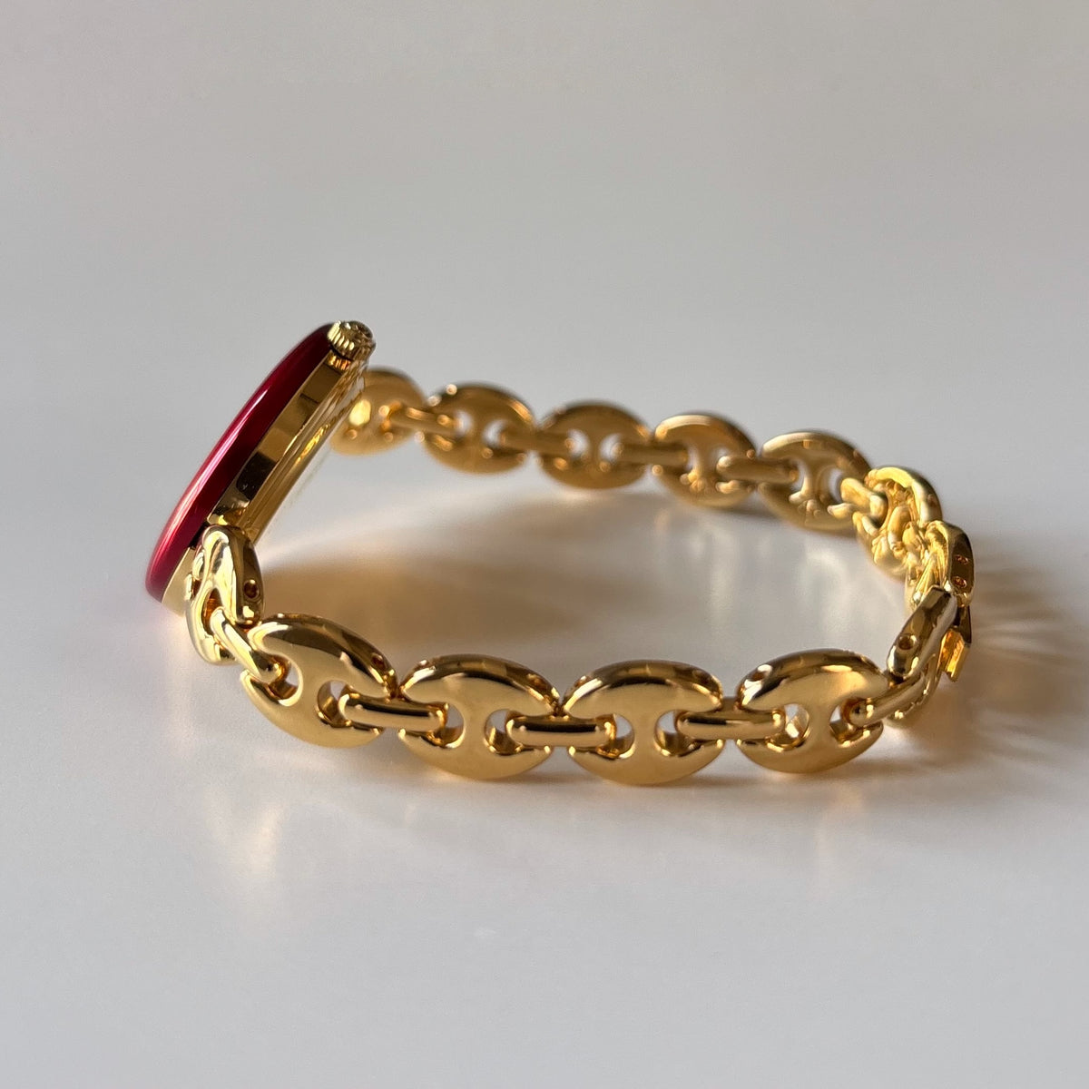 Gucci 1990s Interchangeable Bezel Gold Plated Chain Watch with 6 bezels, case (165mm)