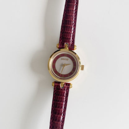 Gucci 1990s Round Dial Gold Plated Watch